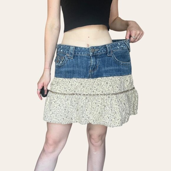 y2k vintage denim ruffled two toned western boho cowgirl mini skirt - Picture 4 of 7